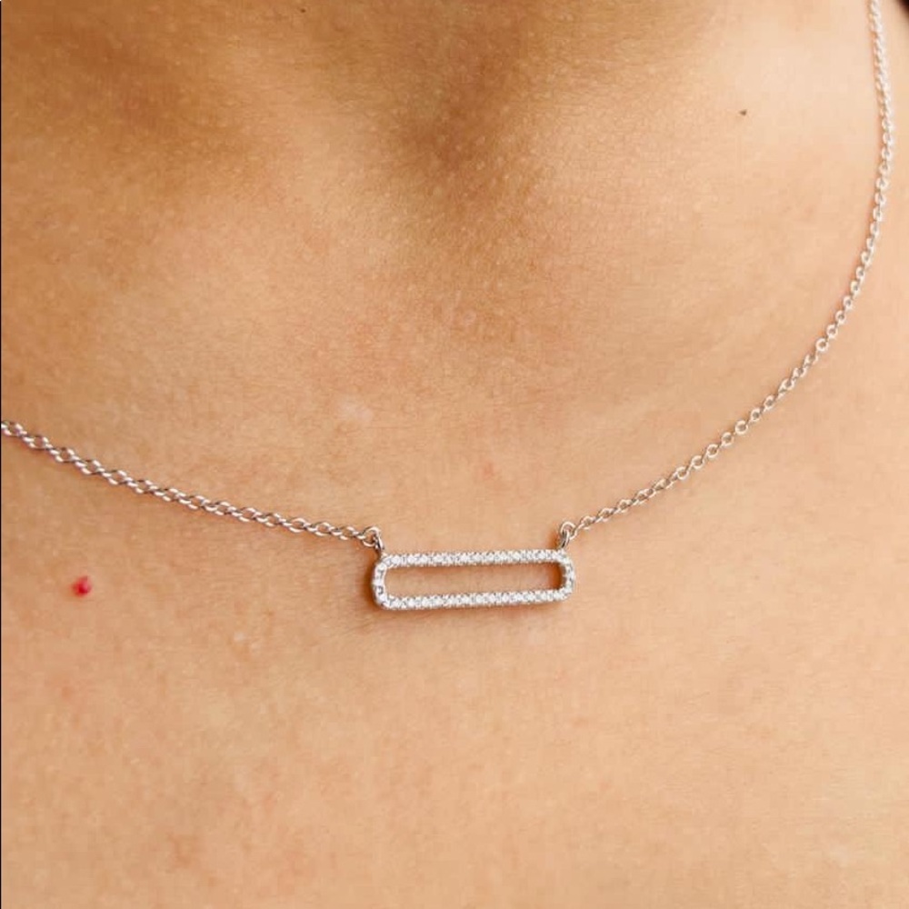 Brand new bar neckless